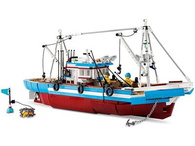 910010 LEGO The Great Fishing Boat thumbnail image