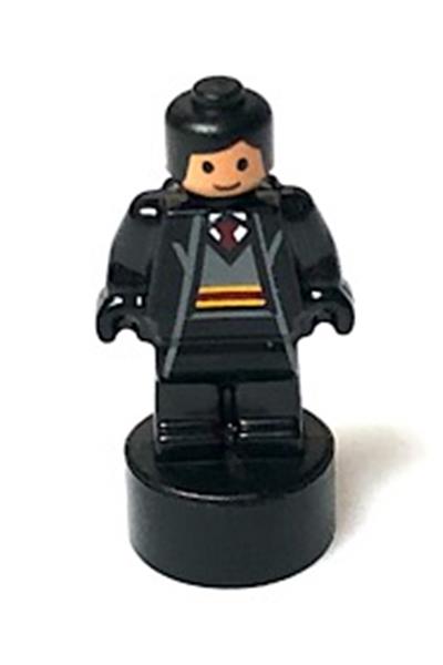  Gryffindor Student Statuette - 90398pb029