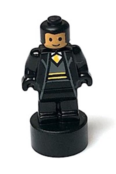 Hufflepuff Student Statuette - 90398pb030