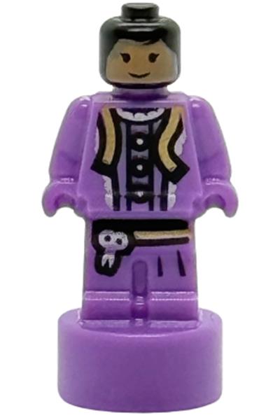 Madam Malkin Statuette - 90398pb054