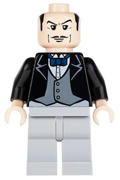 Alfred Pennyworth Minifigure - bat014