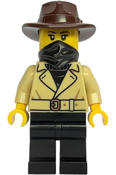 Female Gold Mine Bandit Minifigure - bdp300