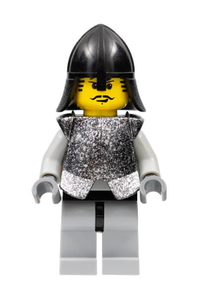 Armored Knight with Breastplate - cas304