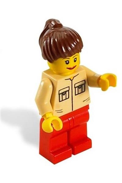 Farm Hand Female Minifigure - cty0135