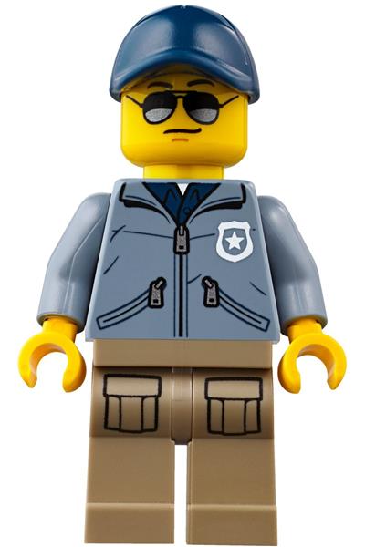 Police Speed Boat Officer Male - cty0837