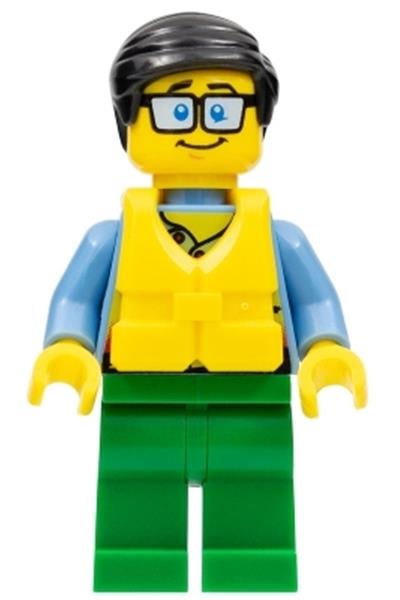Tourist Minifigure - cty0860