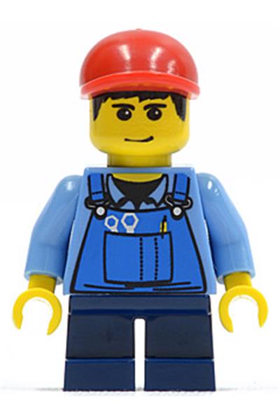 Boy in Overalls Minifigure - twn088