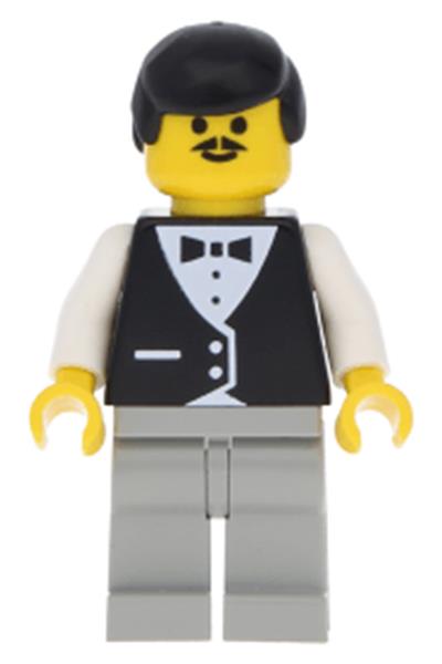 Coachman Minifigure - wtr003