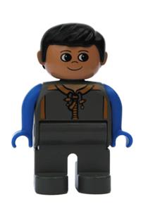 Duplo Male - Male Duplo figure with dark gray legs, black hair, wearing a dark gray zippered coat and blue arms - 4555pb025