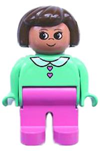 Duplo Female - Female Duplo figure with dark pink legs, wearing a medium green blouse with heart buttons and brown hair - 4555pb097