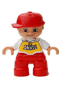 Duplo Child Boy - Lego Ville Duplo figure: child boy with red legs, white top featuring 'SKATE' pattern, and a red cap - 47205pb012