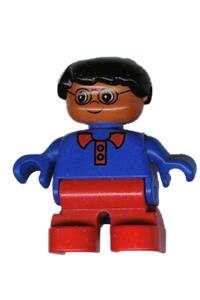 Duplo Figure, Child Type 2 Boy, Red Legs, Blue Top with Red Collar, Black Hair, Glasses 6453pb044