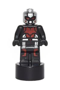 Captain America Minifigure - Captain America wearing detailed suit and mask - 90398pb007