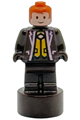 Statuette of Fred or George Weasley wearing a bright light orange vest - 90398pb064