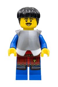 Lion Knight Minifigure - Male lion knight with black hair wearing flat silver armor - cas566
