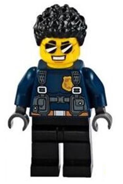 Lego city shop duke detain