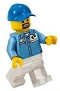 Gas Station Worker Minifigure - Worker at a gas station - cty1075