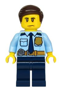 Police Officer Tom Bennett - Police officer named Tom Bennett - cty1137