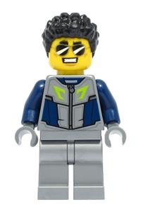 Duke DeTain Minifigure - Duke DeTain wearing a flat silver race suit - cty1329
