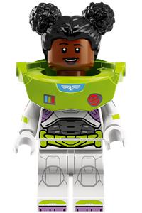 Izzy Hawthorne Minifigure - Izzy Hawthorne wearing a Star Command suit - dis069