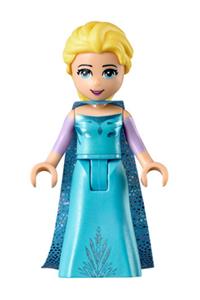 Elsa - Elsa with a medium blue long narrow cape and lavender sleeves - dp034