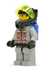 Firefighter Minifigure - City Center 4 firefighter with light gray legs and black hips, wearing a black breathing helmet 2 - fire007