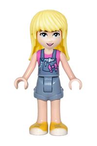 Friends Stephanie - Stephanie from Friends wearing denim overalls skirt and a dark pink top - frnd202