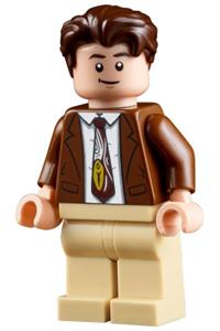 Chandler Bing Minifigure - Chandler Bing wearing a jacket and tie - ftv002