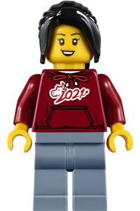 Woman Minifigure - Woman with long black hair wearing a dark red '2021' shirt and sand blue legs - hol229