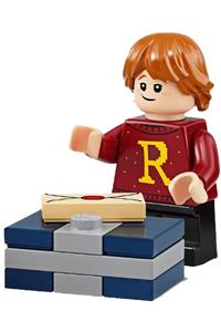 Ron Weasley Minifigure - Ron Weasley wearing a dark red sweater with a letter R - hp207