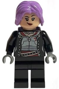 Nymphadora Tonks Minifigure - Nymphadora Tonks with medium lavender hair and plain legs - hp369