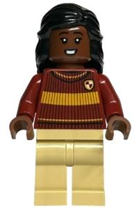 Angelina Johnson - Dark Red Gryffindor Quidditch Sweater, Tan Legs hp397