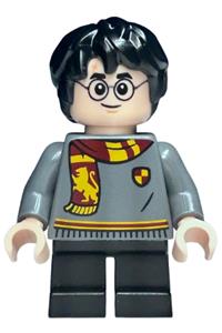 Harry Potter Minifigure - Harry Potter wearing a Gryffindor sweater and scarf, with black short legs - hp519