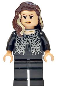 Narcissa Malfoy Minifigure - Narcissa Malfoy with black legs - hp527