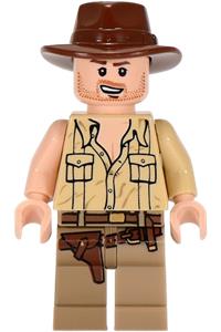 Indiana Jones Minifigure - Indiana Jones with an open shirt and an open-mouth grin - iaj033