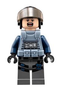ACU Trooper male scared with vest jw004