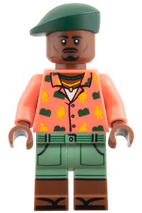Duncan Kincaid Minifigure - Duncan Kincaid wearing a coral shirt, sand green shorts and a dark green beret - jw146