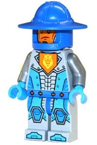 Royal Soldier Minifigure - Soldier / guard without armor in royal attire - nex024