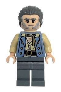 Joshamee Gibbs Minifigure - Joshamee Gibbs wearing a sand blue vest - poc046