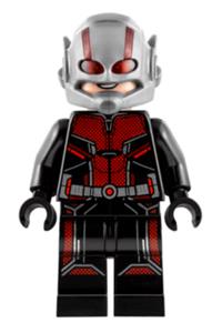 Ant-Man in upgraded suit sh516