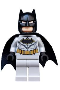 Batman Minifigure - Batman wearing a light bluish gray suit with a gold belt, black crest, mask, and cape - sh552
