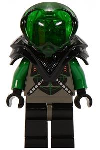 Insectoids Zotaxian Alien - Male Insectoids Zotaxian alien in gray and green with green circuits and silver hoses, adorned with black armor - sp027