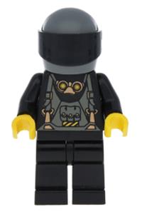 Boat Driver Minifigure - Boat driver wearing a black helmet with a dark gray visor - stu011