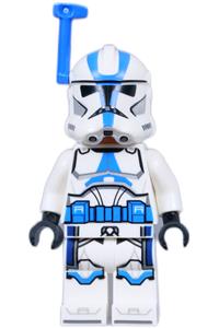 Clone Trooper Officer, 501st Legion (Phase 2) - White Arms, Blue Rangefinder, Nougat Head, Helmet with Holes sw1246