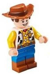 Woody with normal legs, minifigure head and smile with teeth and scared toy025