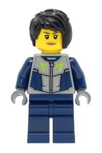 Submarine Pilot Minifigure - Female submarine pilot with black hair wearing a flat silver and dark blue jacket - twn428