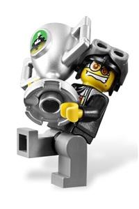 Billy Bob Blaster Minifigure - Backyard Blaster 3 Billy Bob Blaster with aviator cap - wr007