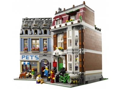 BRAND NEW! RETIRED!! UNOPENED! LEGO CREATOR 10218 PET SHOP SEALED! 