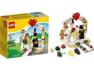 NEW/BOXED/SEALED LEGO BRIDE AND GROOM WEDDING SET 40197 