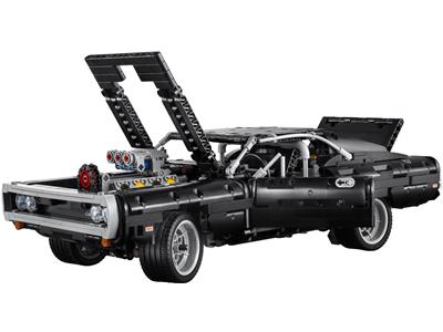 LEGO 42111: Technic: Dom's Dodge Charger – Brick Shack